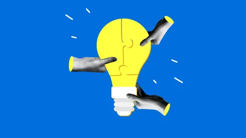 Modern collage with halftone hands holding a puzzle in a shape of light bulb Stock Footage 329185481