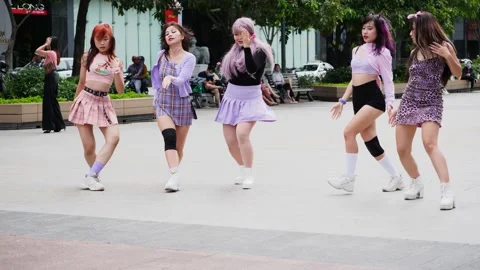 Modern dance Stock Footage 139956698