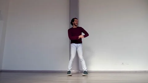 Modern dance student shows coordination dancing in front of the camera   Stock Footage 154833617