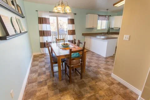 Modern Decor in a Kitchen and Dining Room Foto stock