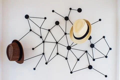 Modern desgin hat hanger on wall decoration Foto stock