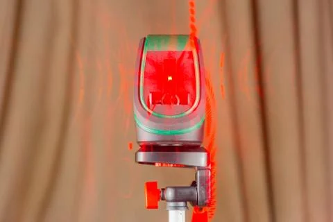 Modern electronic laser plane Builder is a real and irreplaceable assistant i Foto stock