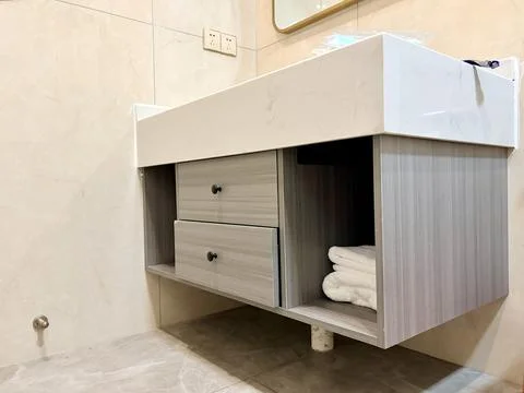 Modern Floating Bathroom Vanity with Open Storage 스톡 사진