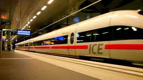Modern high-speed train costs at a platform of the Central station in Berlin Video stock 12430045