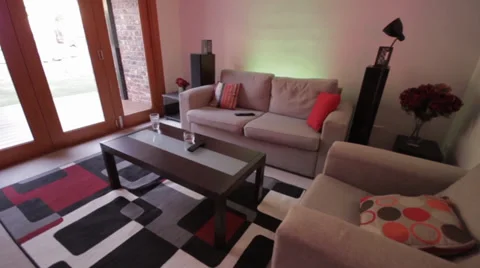 Modern house slide 库存影片 39845840