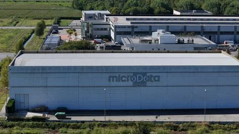 Modern industrial facility for Microdata Group housing advanced data center.. Stockfoto's