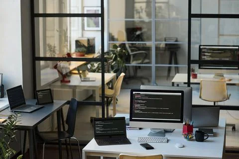 Modern IT office with computers Foto stock
