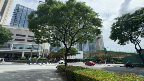 Modern Landscape and Skyline in BGC 4k 60fps 스톡 동영상 339198907