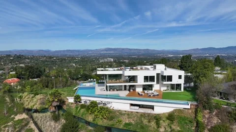 Modern mansion aerial Stock Footage 303178680