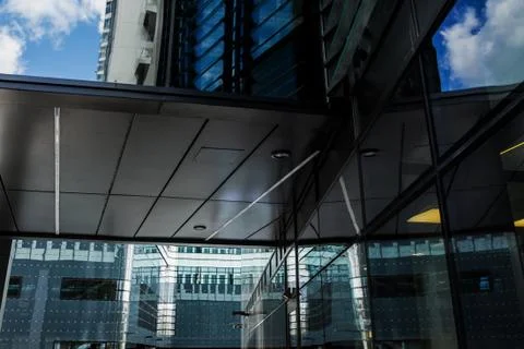 Modern office building tower in financial district Foto stock