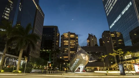 Modern office buildings on Faria Lima Avenue Video stock 166315791