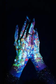 Modern psychedelic creative element with human palm for posters, banners, w.. Foto stock