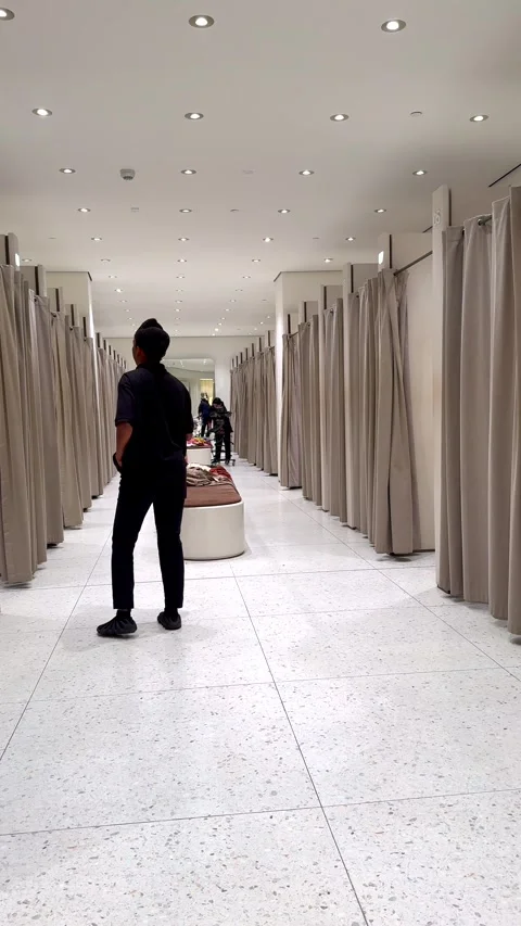 Changing Room How Big Stock Videos – Royalty-Free HD & 4K Videos