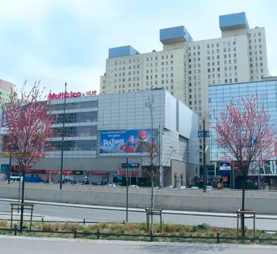 Modern skyscraper with equal windows standing in Polish city Lodz Foto stock