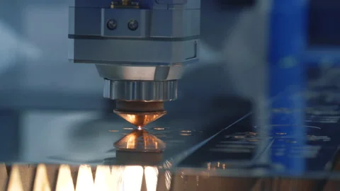 Modern Technological CNC Cutting on Industrial Metal Burn in Heavy Industry 库存影片 158941910