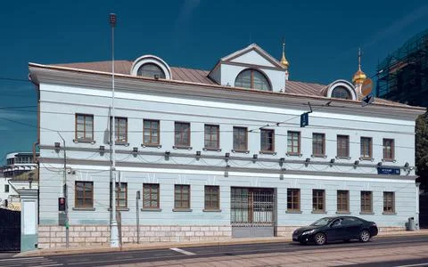 A modern two story office building with a mansard on Yauzsky Boulevard, bui.. Stock Photos