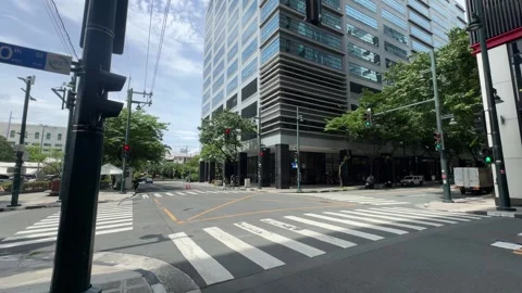 Modern Urban Intersection in BGC 4k 60fps Vídeo Stock 339199194