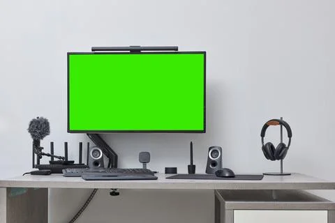 Modern workspace for remote work. computer pc and setup from home office Foto stock