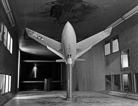 Modified Bell X-1 model pioneered variable-sweep studies in 1947. Photogra... 스톡 사진