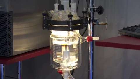 Modularly configured laboratory reactor 库存影片 83044001