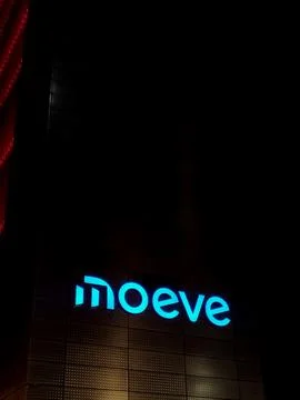 Moeve. Cepsa. Building 스톡 사진
