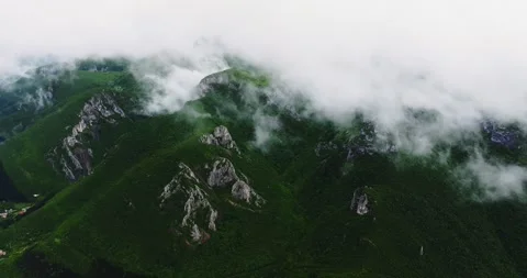 Moisture Clouds Blown Away By Strong Winds Forest Covered Vast Mountain Range Stock Footage 300442237