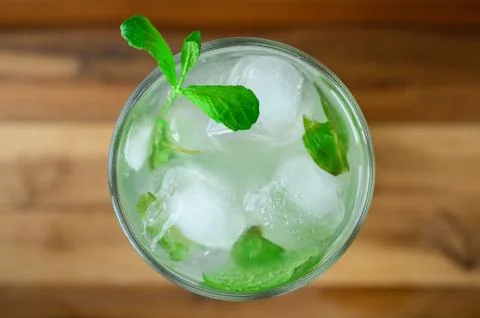 Mojito-00Refreshing alcoholic cocktail Mojito with white rum limes and soda min2 Stock Photos