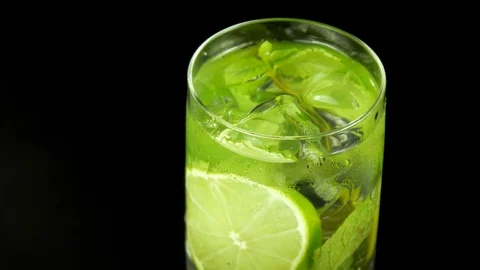 Mojito Cocktail On The Bar. Stock Footage 122833518