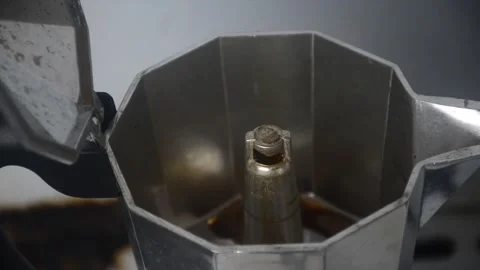 A moka on a table Vídeo Stock 311142659