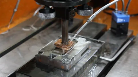 Mold getting made Stock-Footage 3761477