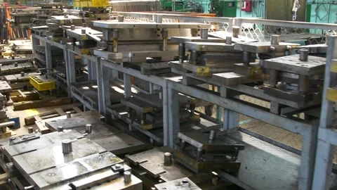 Mold replacement on a hydraulic press. Stock Footage 276963241