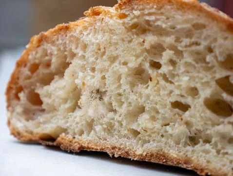 Moldy Bread Close-Up Showing Mold Growth on Soft Fluffy Texture Spoiled Foo.. Stock-Fotos