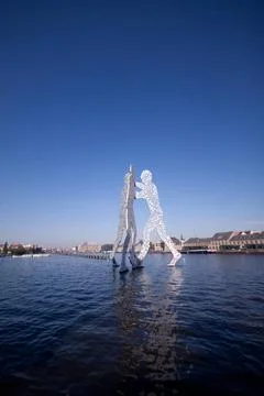  Molecule Man, Berlin Molecule Man, Berlin Copyright: xZoonar.com/PIXELROH... Stock Photos