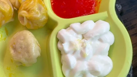 Momos Video stock 322933583