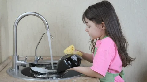 Mom's helper. Stock Footage 107559188