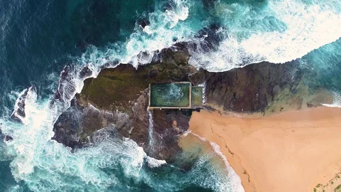 Mona Vale Beach Tide pool, Sydney Australia Vídeo Stock 122299818