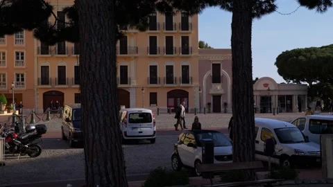 Monaco Historic Square With Trees and Urban Architecture 4K Stockbeeldmateriaal 335270986