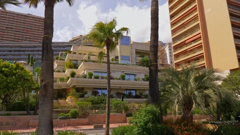 Monaco Modern Residential Complex With Palm Trees 4K Vídeos de archivo 331795391