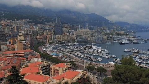 Monaco port with Yahts TIMELAPSE, Monte Carlo city in sunny day Vídeos de archivo 120140950