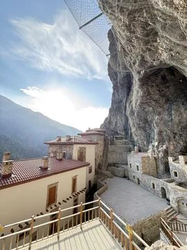 Monastery forest cliff Stock-Fotos