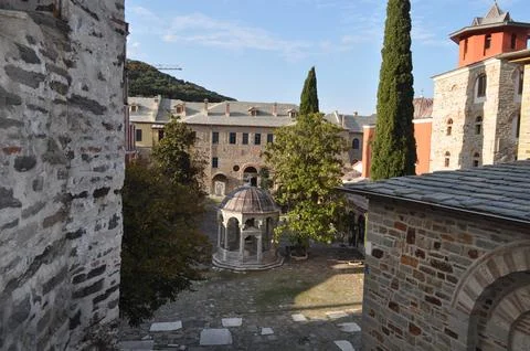 The Monastery of Iviron is a monastery built on Mount Athos Stock-Fotos