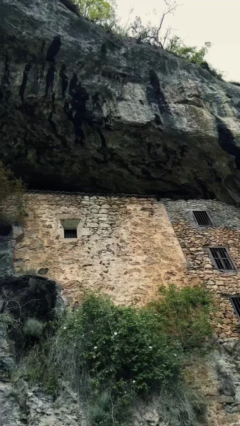 A monastery in the rock Видео 338133823