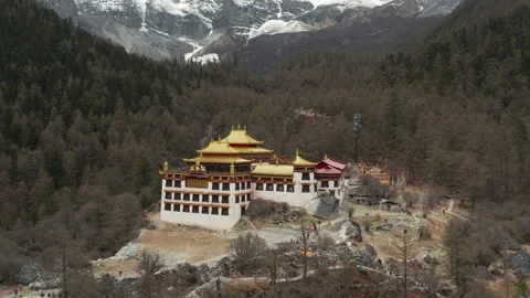 Monastery in Yading Nature Reserve 動画素材 149982115