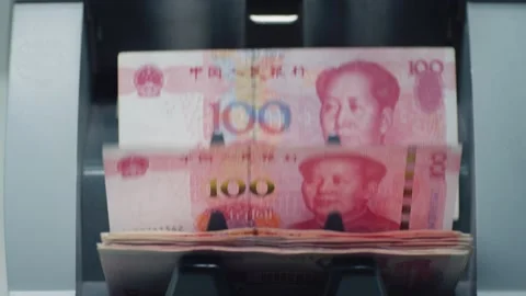 Money Counters And 100-china Banknotes Vídeos de archivo 130913446