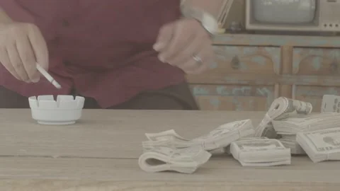 MONEY - MAN COUNTS Video stock 159573445