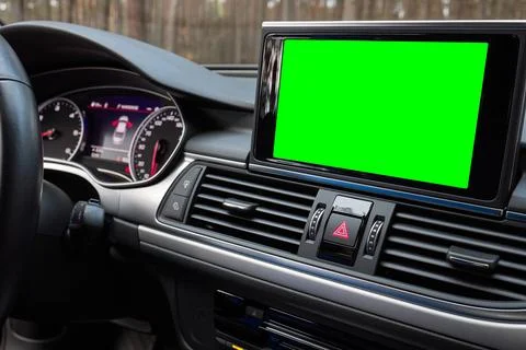 Monitor in car isolated blank screen for navigation maps and GPS rearview cam Foto stock