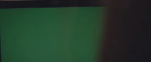 Monitor green screen - close up overhead Vidéo 102385462