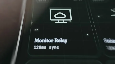 Monitor Relay with a 128ns timing synchronization value Vídeo Stock 335921737