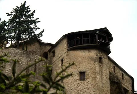 Monk on the tower of a monastery Stockfoto's