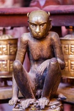 Monkey Sculpture in the Temple Foto stock